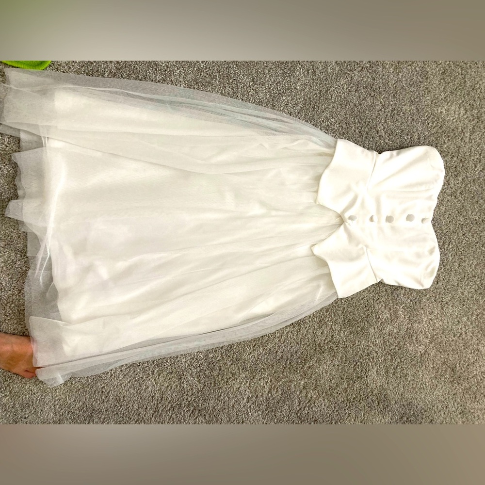 ASOS party tulle dress. Size 4. Never worn.